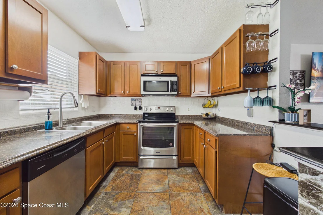 Photo of 2536 Stratford Drive
