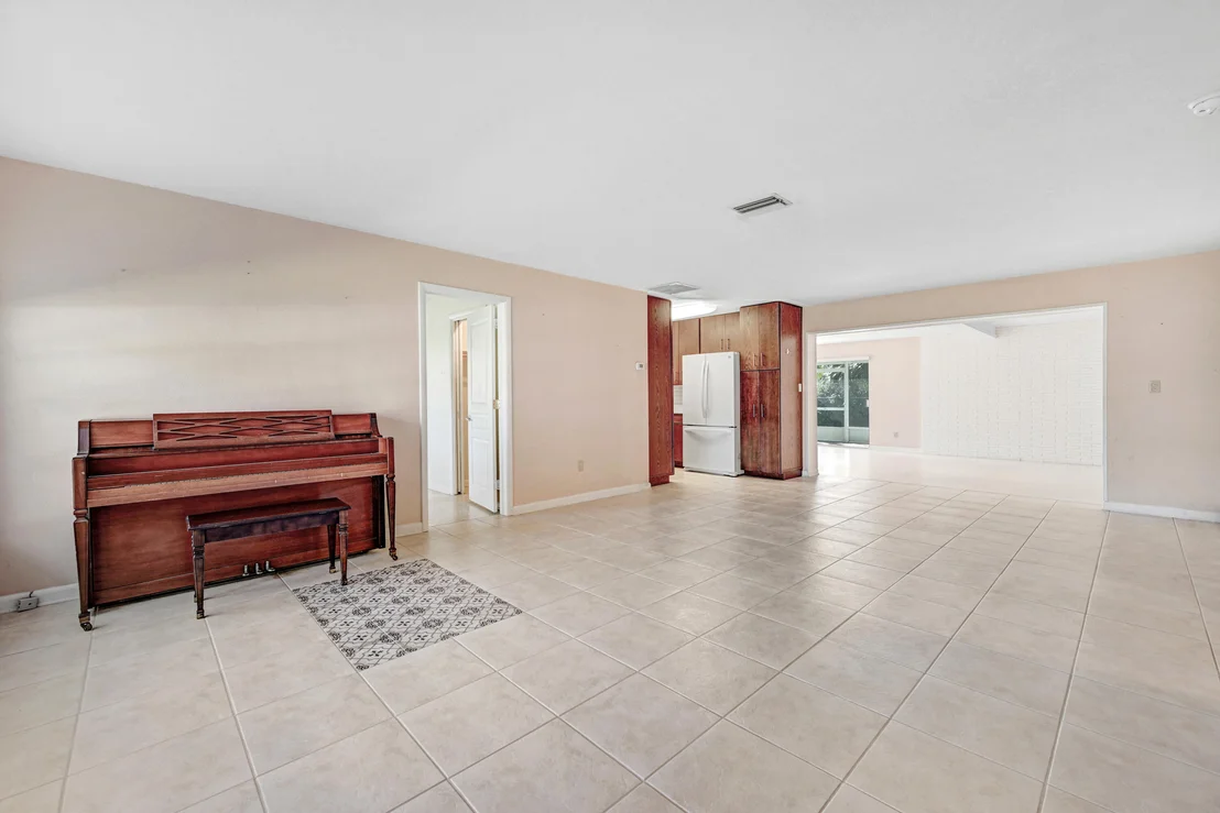 Photo of 2312 Saint Andrews Circle