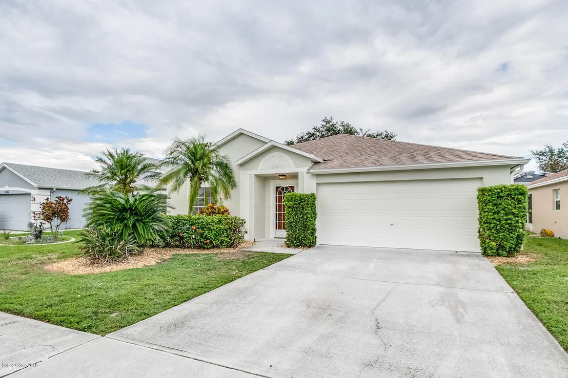 Photo of 8042 Bracken Lane