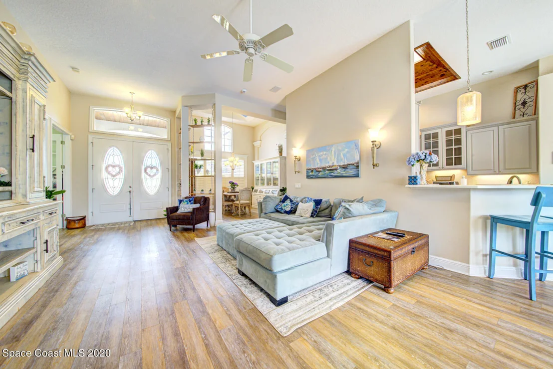 Photo of 328 Rio Villa Boulevard