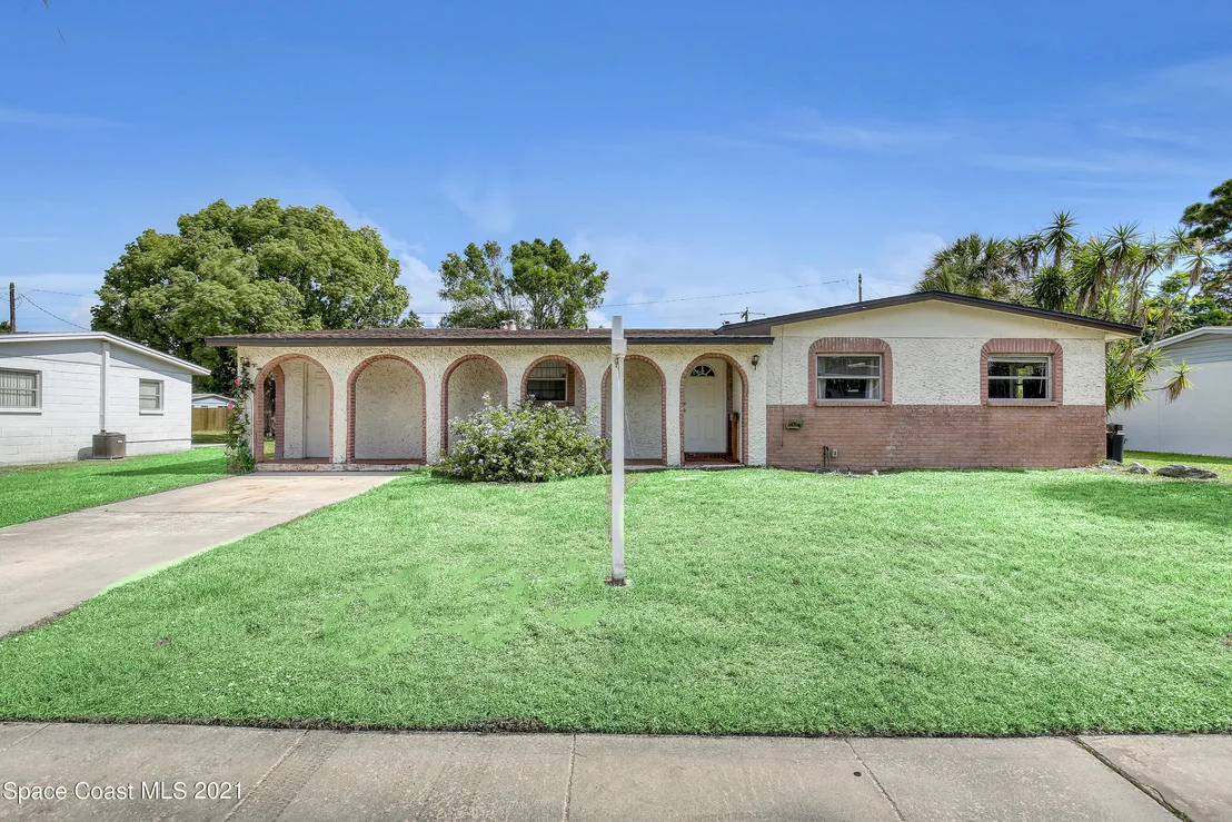 Photo of 1016 Coronado Drive