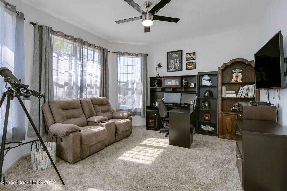 Photo of 336 Abernathy Circle