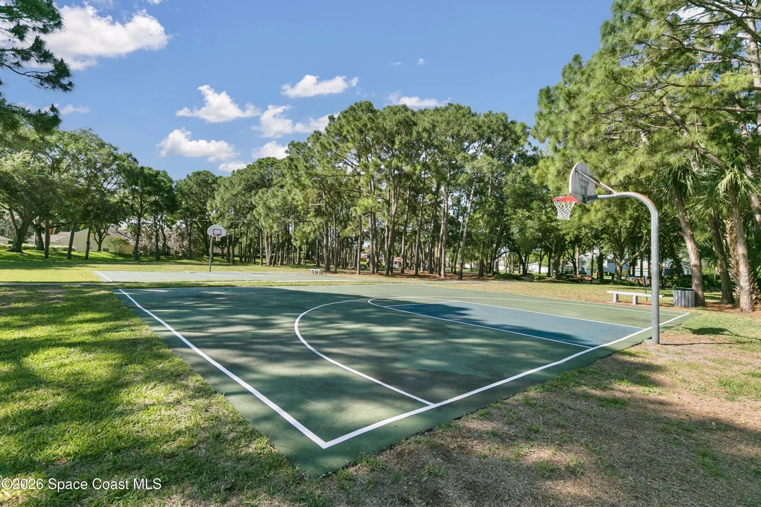 Photo of 470 Stonehenge Circle