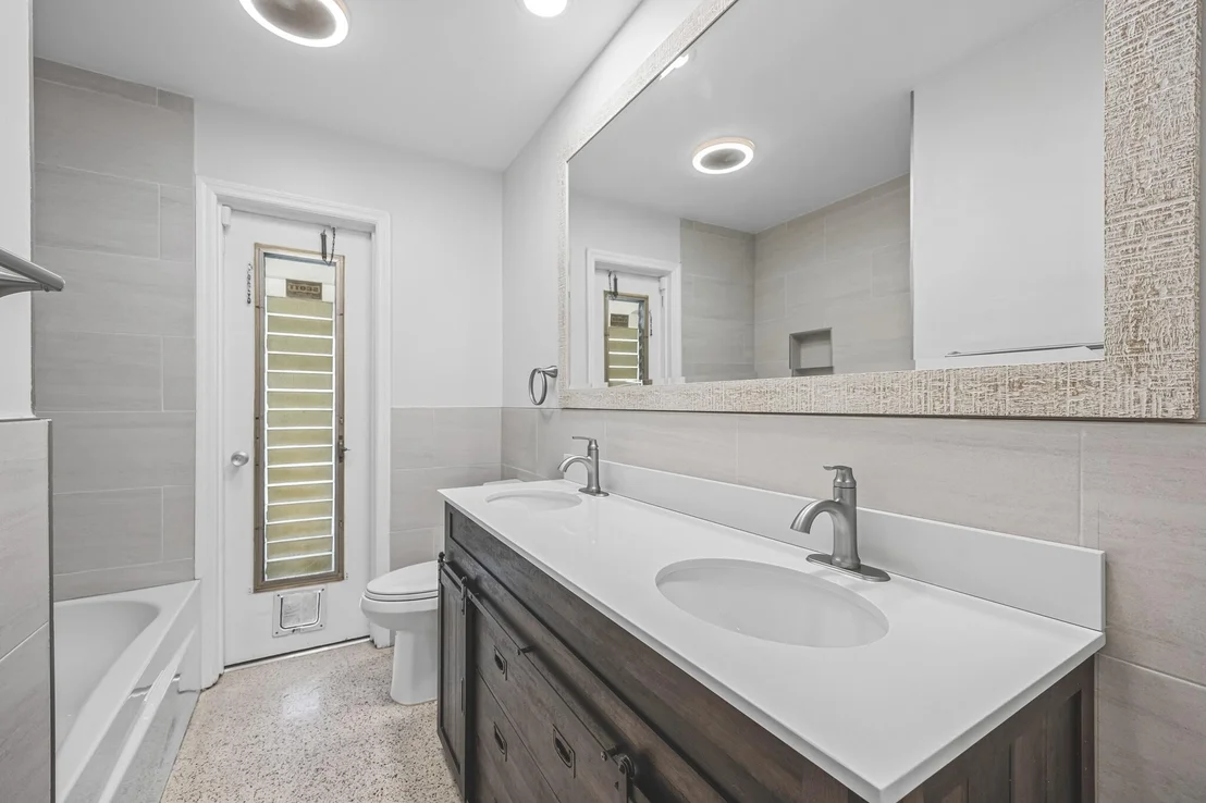 Photo of 3076 Sunset Court
