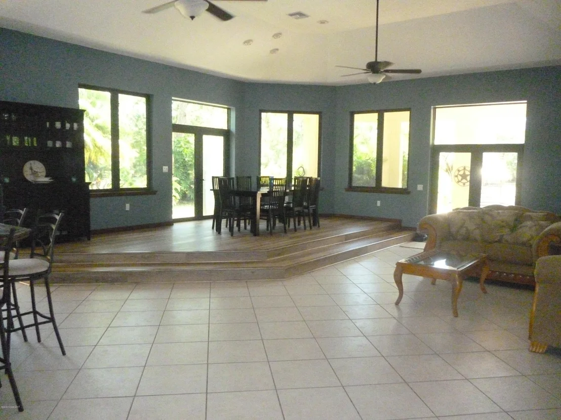 Photo of 4545 James Road