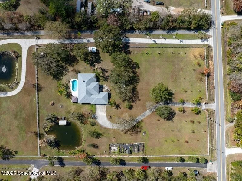 Photo of 3375 Hield Road