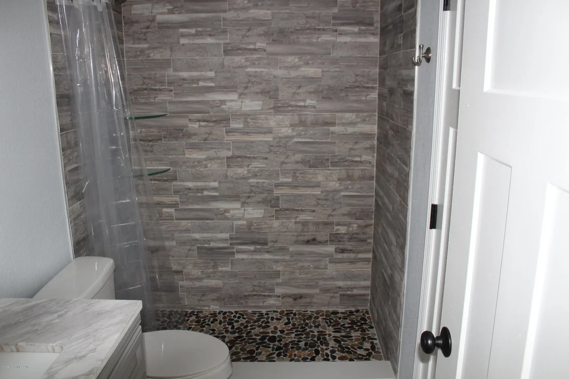 Photo of Unit 4 at 2500 Eagle Drive