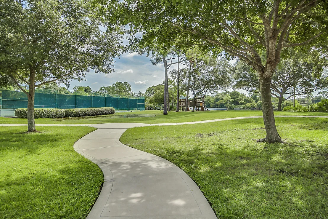 Photo of 4381 Ligustrum Drive