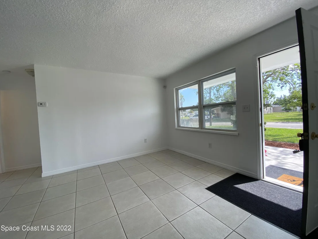 Photo of 4120 Duke Street