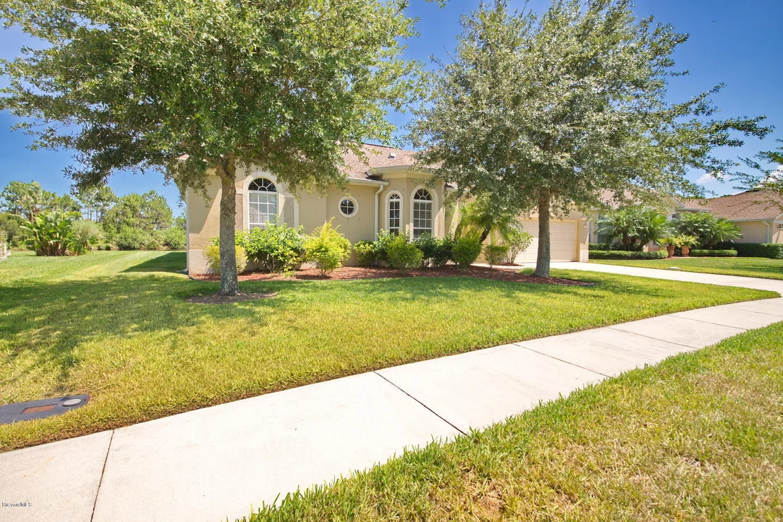 Photo of 1680 Whitman Drive