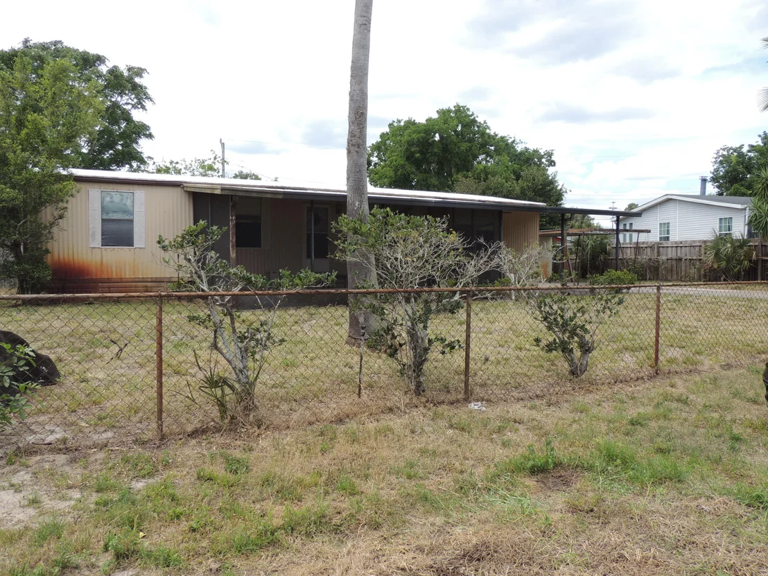 Photo of 6983 Aster Drive