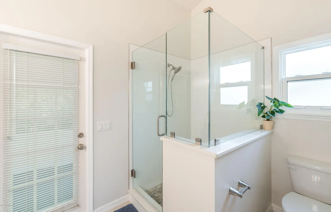 Photo of 973 Somerset Lane