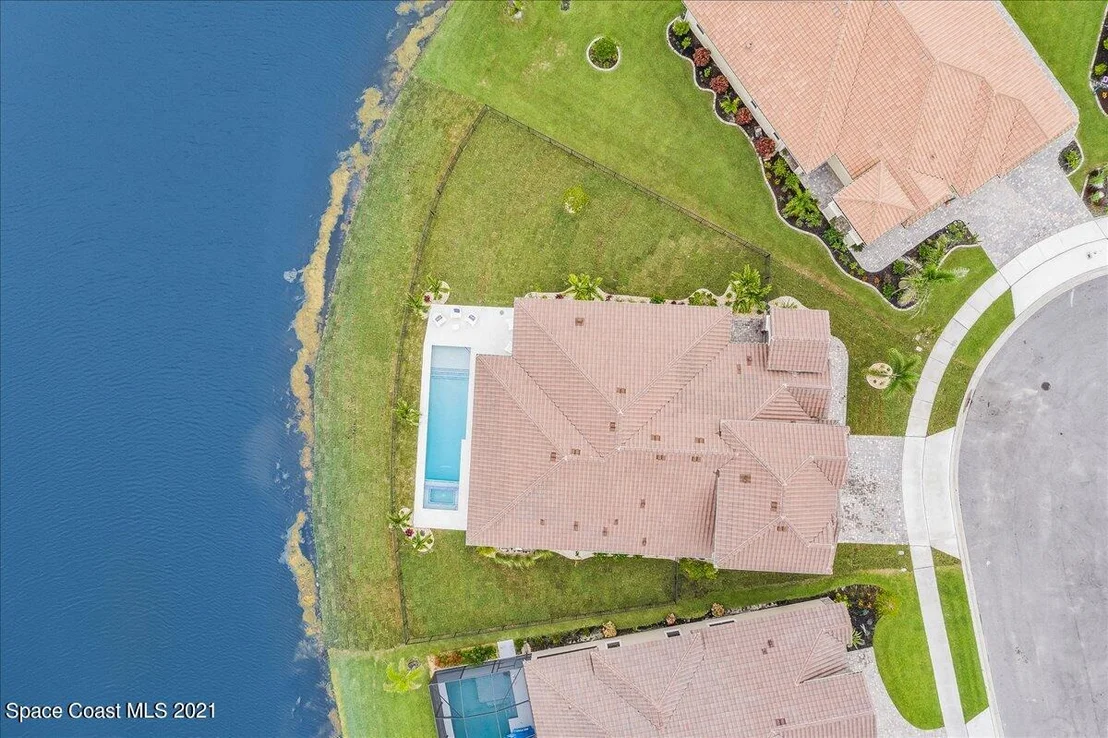 Photo of 8110 Stonecrest Drive
