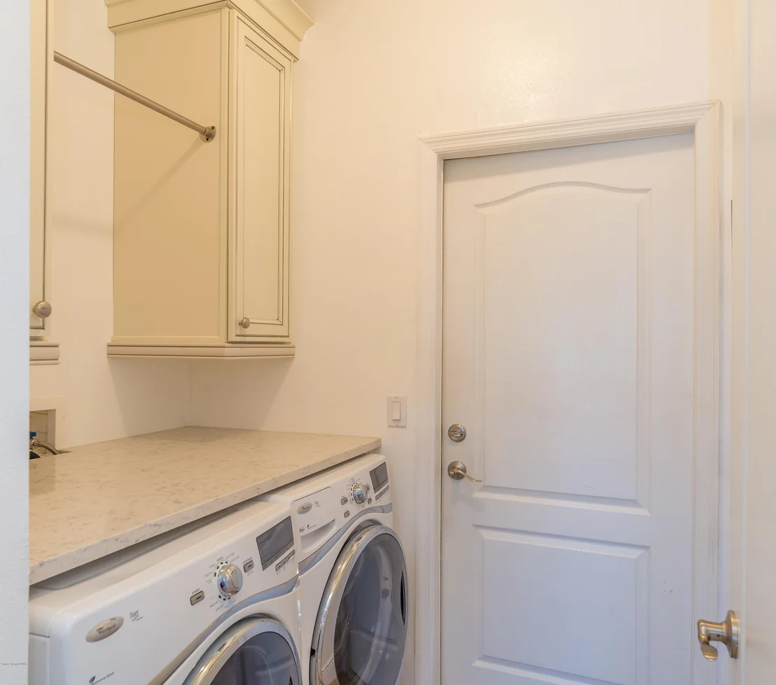 Photo of 829 Thrasher Drive