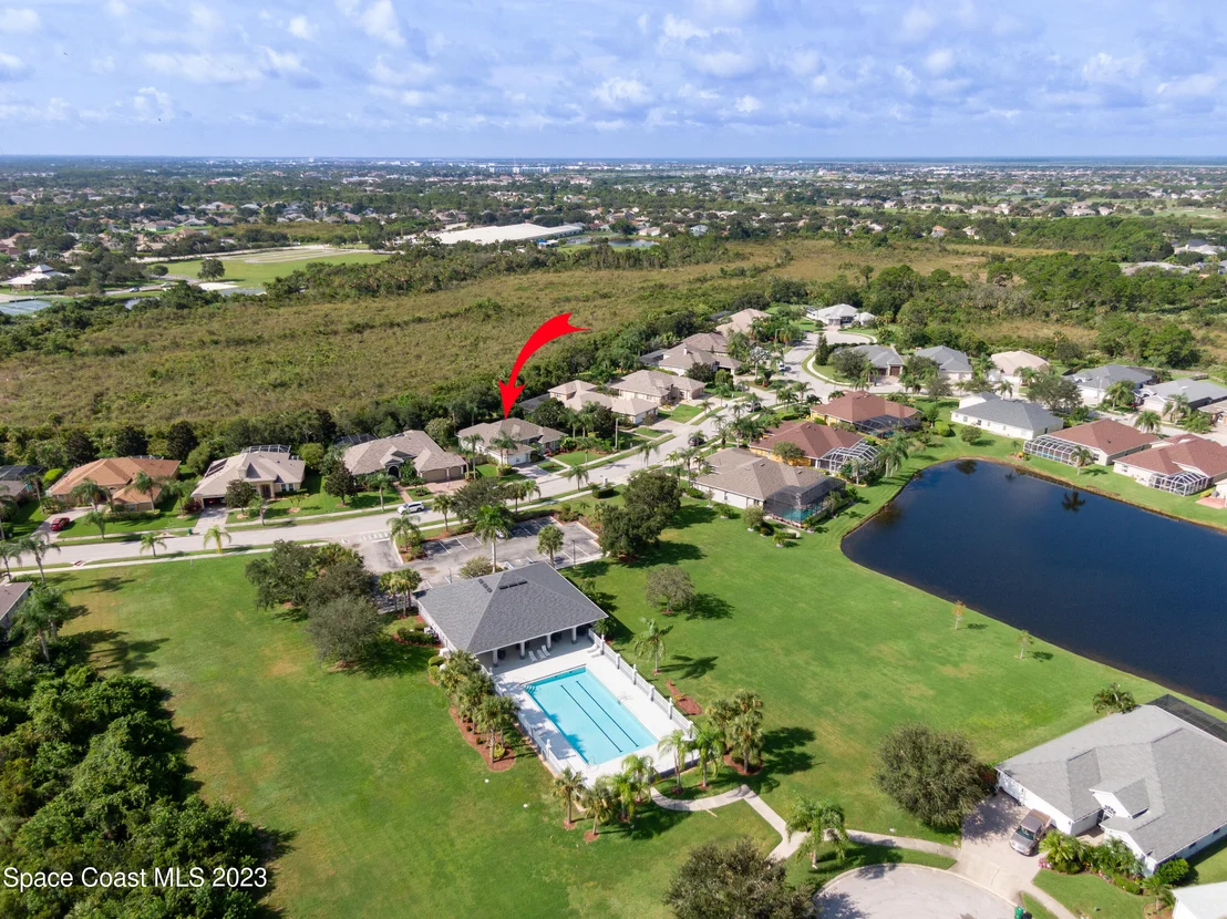 Photo of 1647 Auburn Lakes Drive