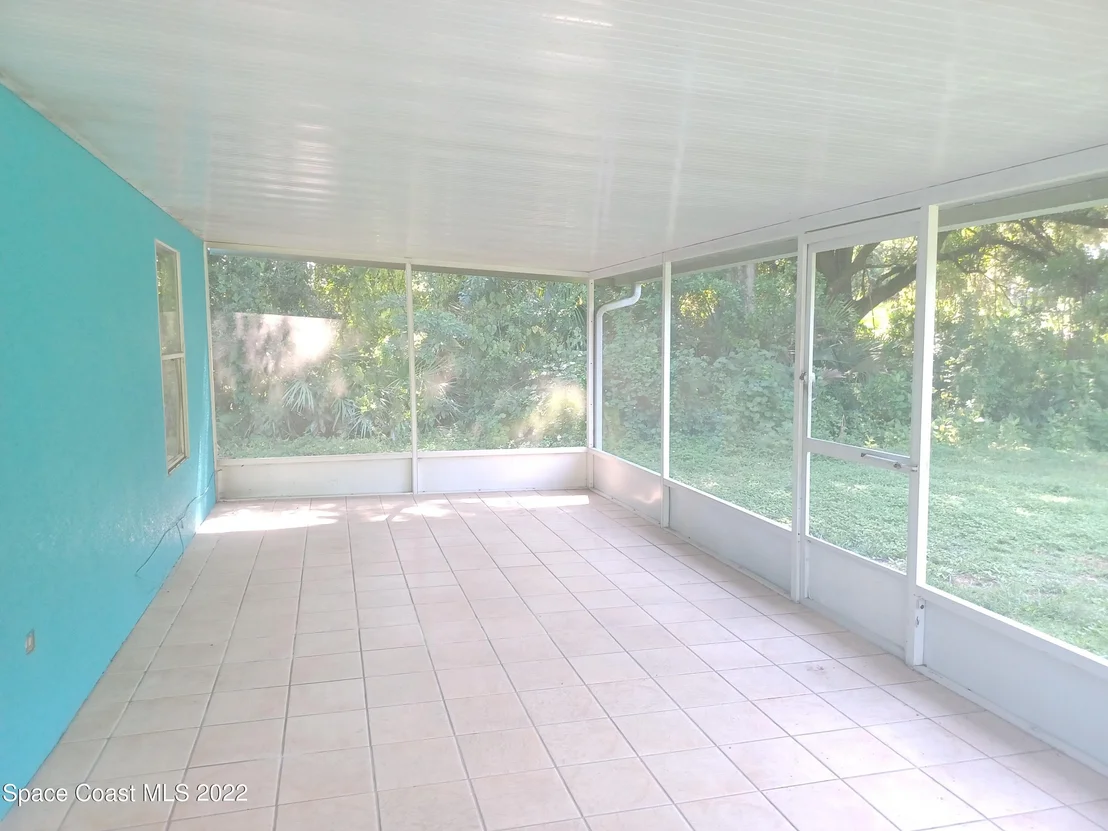 Photo of 6363 Brack Street