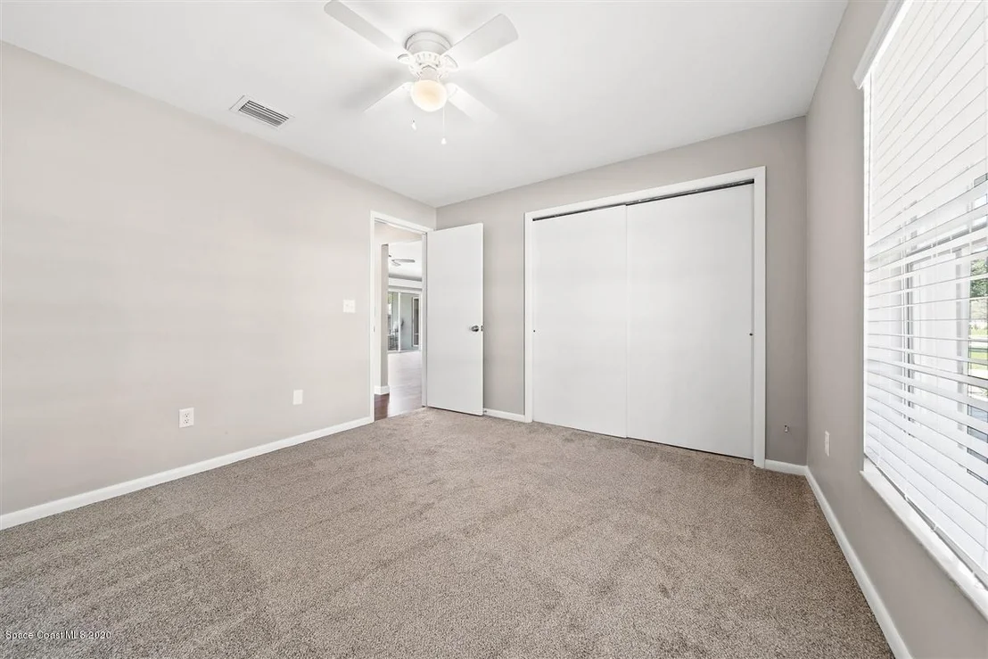 Photo of 977 Pineland Drive