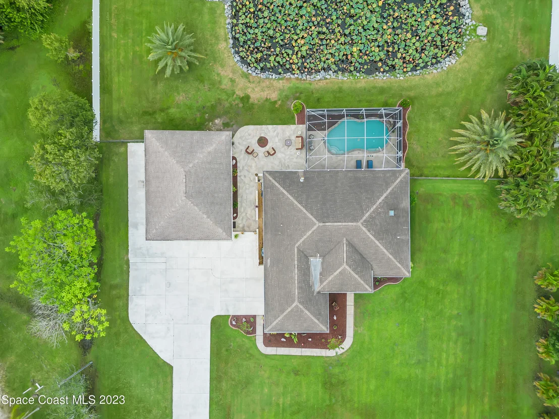Photo of 2550 Waring Lane
