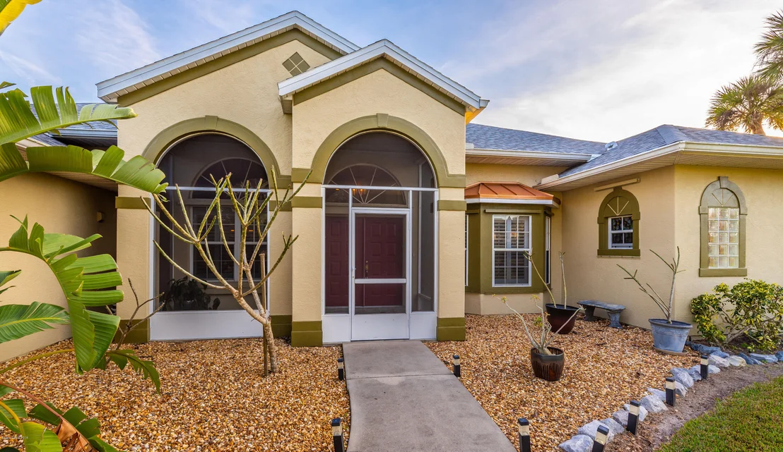 Photo of 1225 Tuckaway Drive