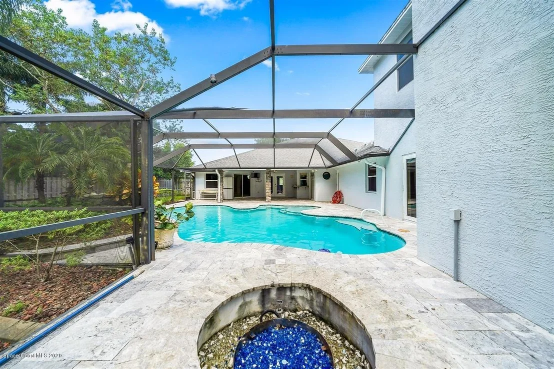 Photo of 1338 Silver Lake Drive
