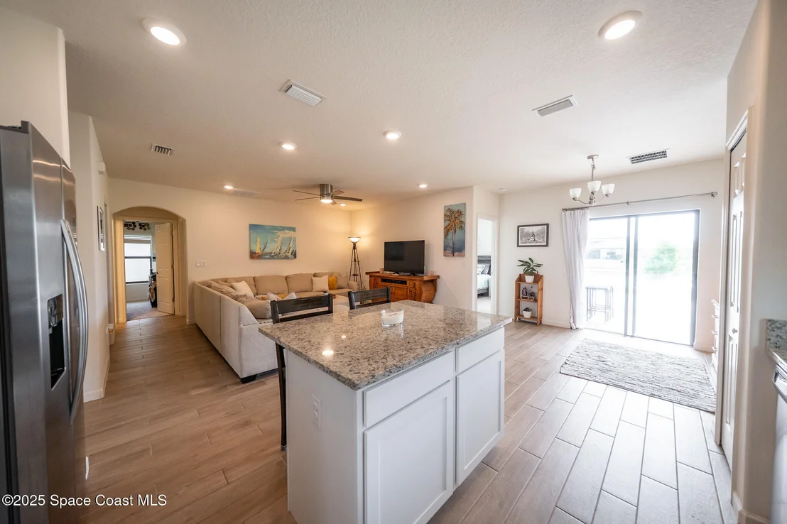 Photo of 289 Wiregrass Avenue