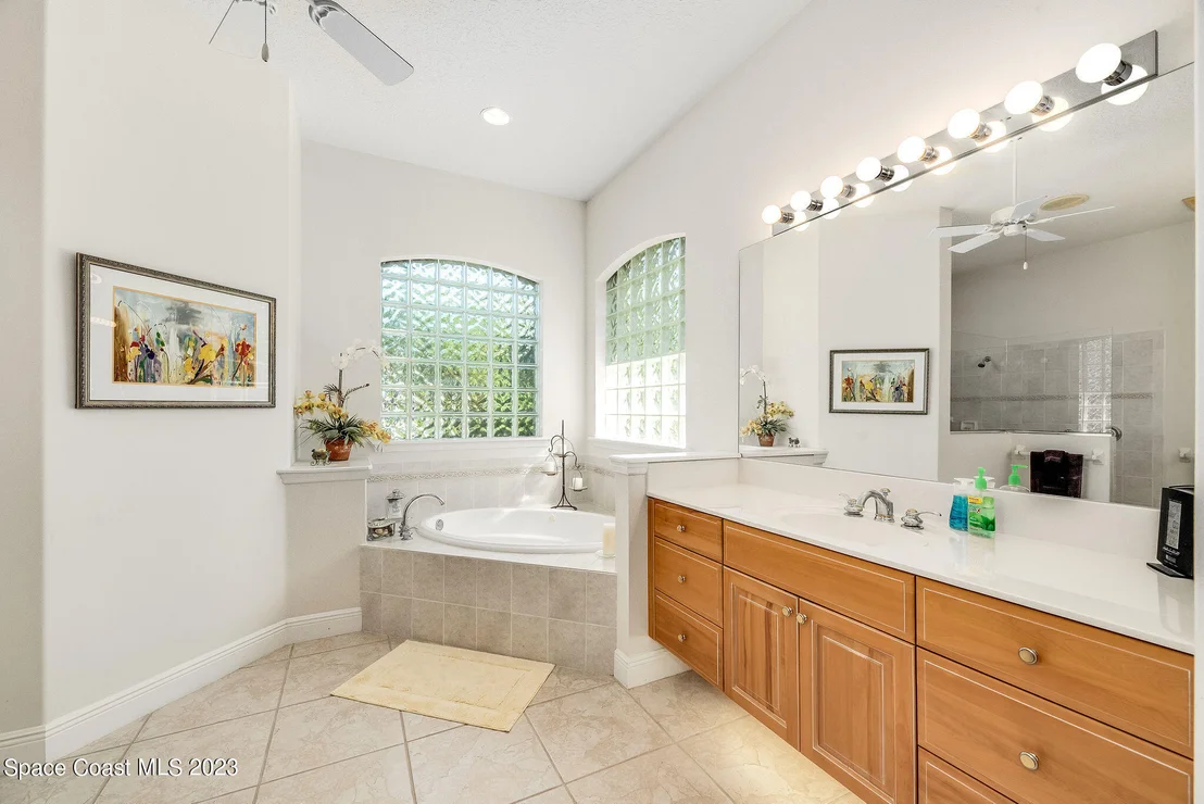 Photo of 1061 Stratford Place