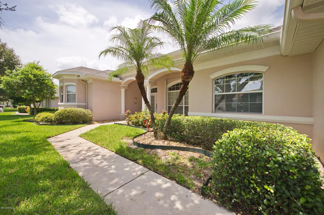 Photo of 5778 Newbury Circle