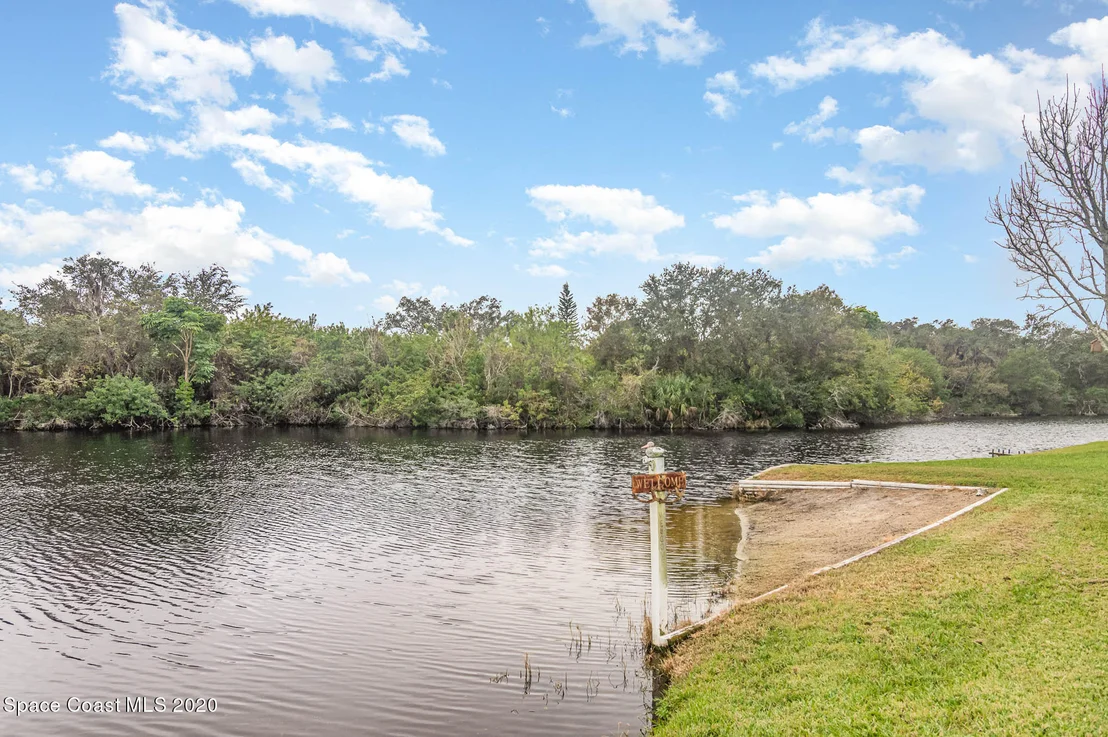 Photo of 2775 Forest Run Drive