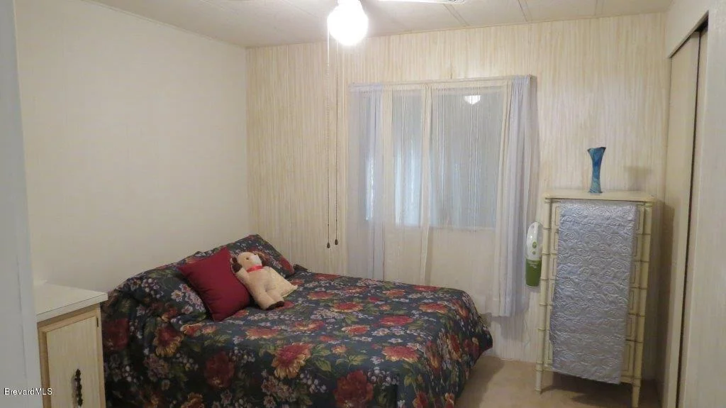 Photo of 2448 NE Royal Palm Drive