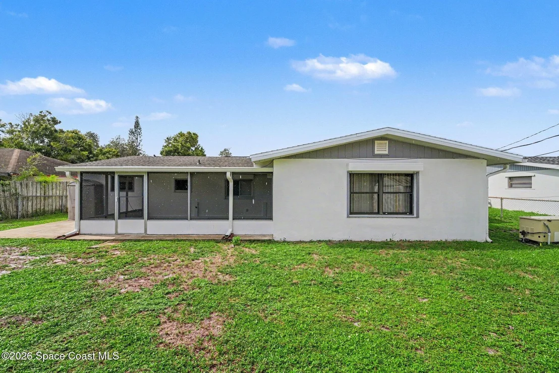 Photo of 1430 Windward Drive