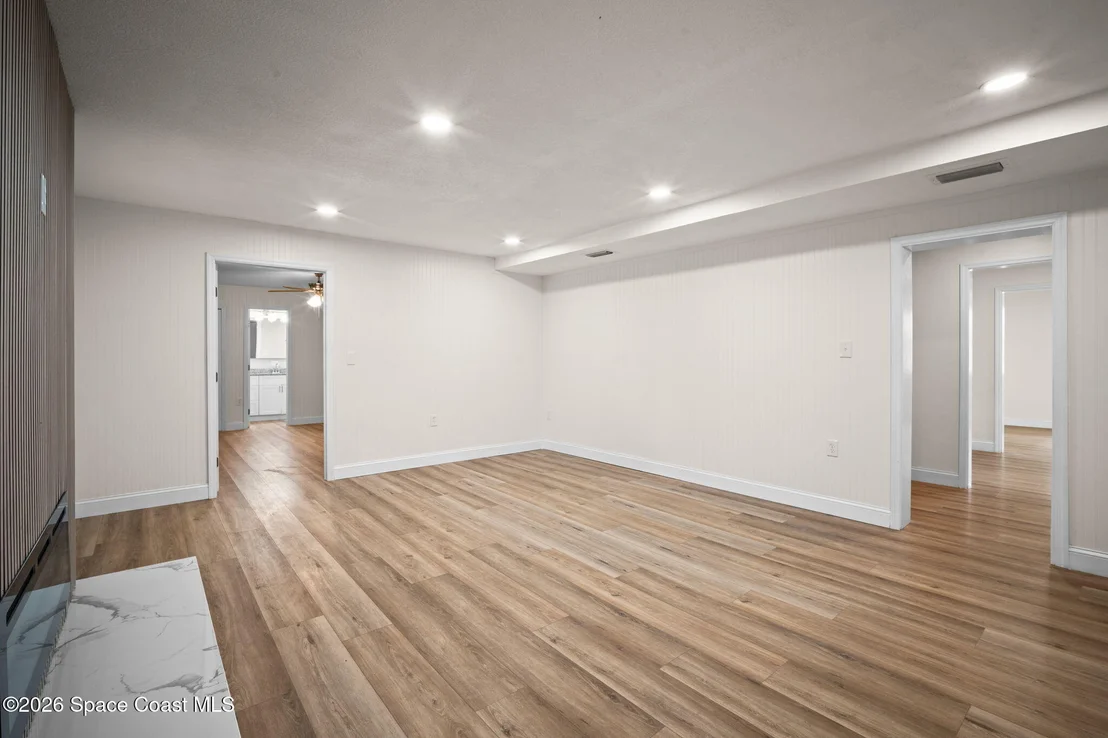 Photo of 1576 Grandview Way