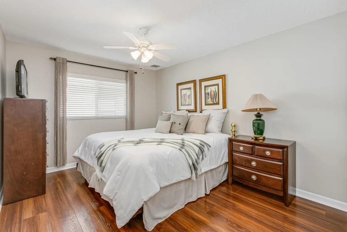 Photo of 7137 Broderick Drive