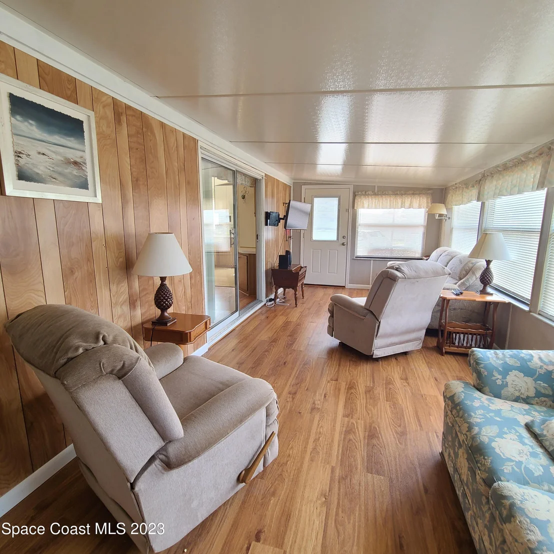 Photo of 131 Blue Lake Place