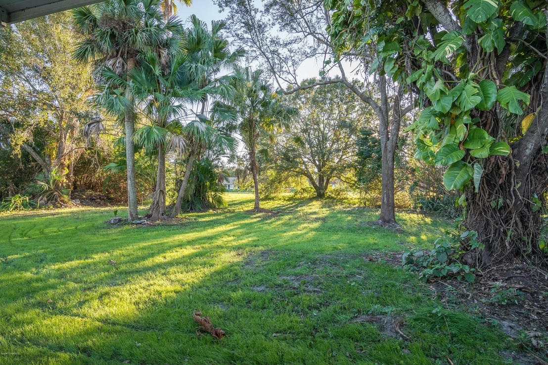 Photo of 920 Waialae Circle NE