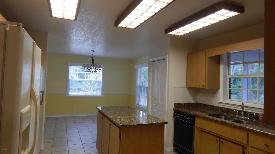 Photo of 3460 Irwin Avenue