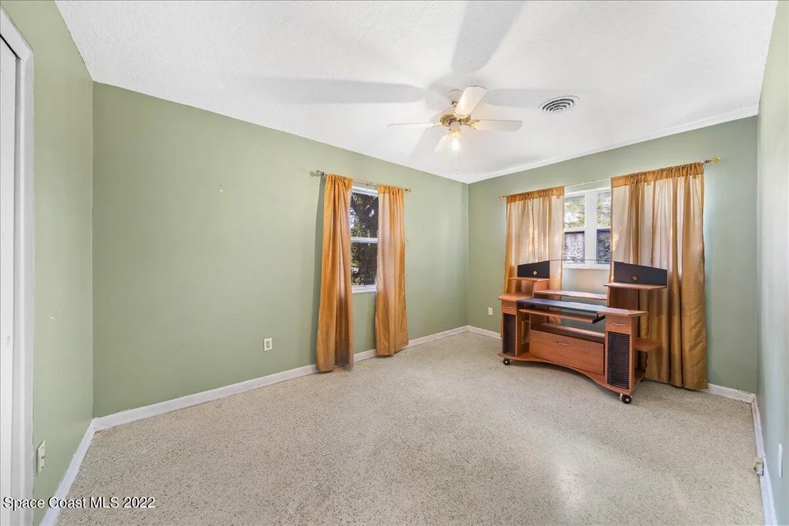 Photo of 1266 Bianca Drive NE