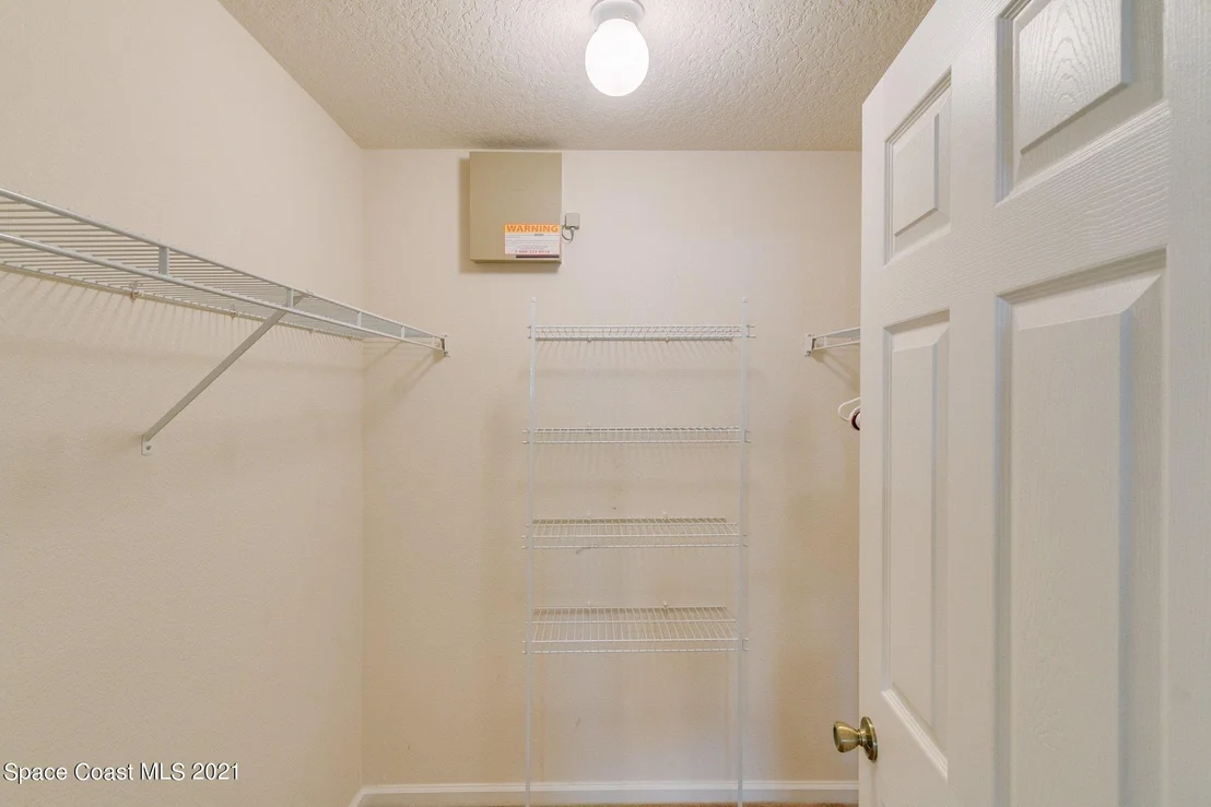Photo of 6480 Leonard Avenue