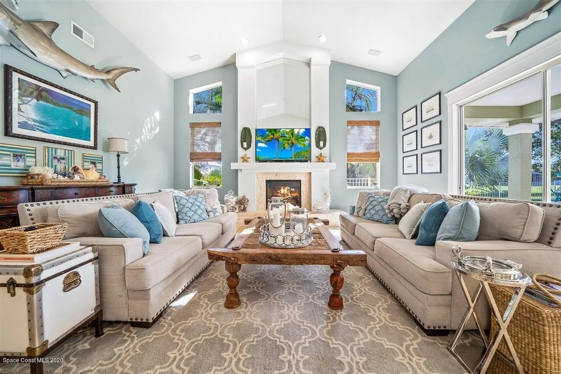 Photo of 840 Peregrine Drive