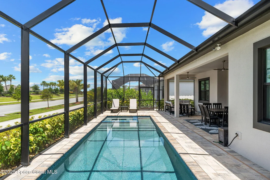 Photo of 2453 Donavan Court