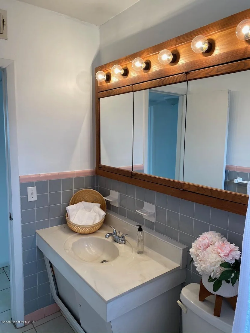 Photo of 920 Glenmore Circle