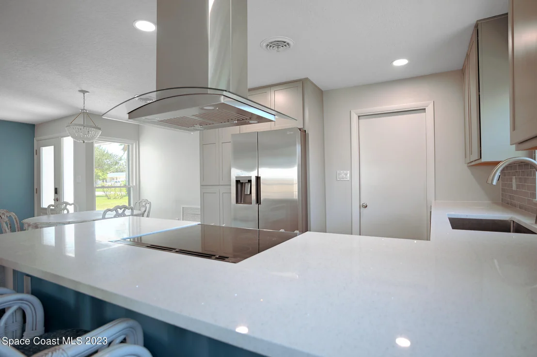 Photo of 440 Coconut Drive