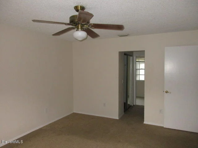 Photo of 834 NE Wateroak Drive