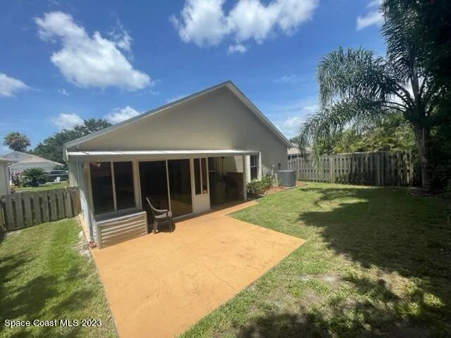 Photo of 991 Pine Creek Circle NE