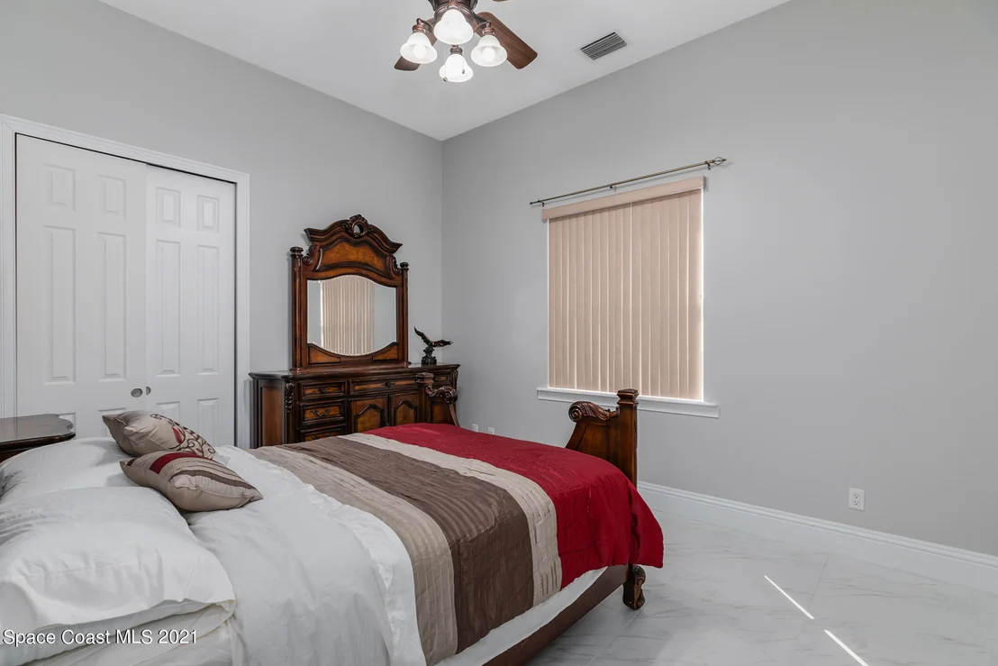 Photo of 3520 Charlton Place