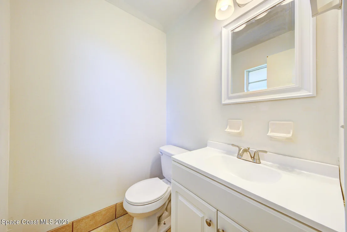 Photo of 2455 Mercury Drive