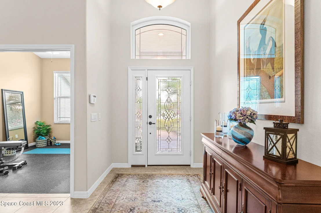 Photo of 2275 Botanica Circle