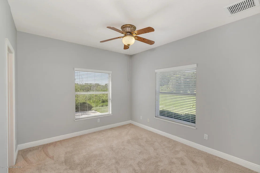 Photo of 1245 Starling Way