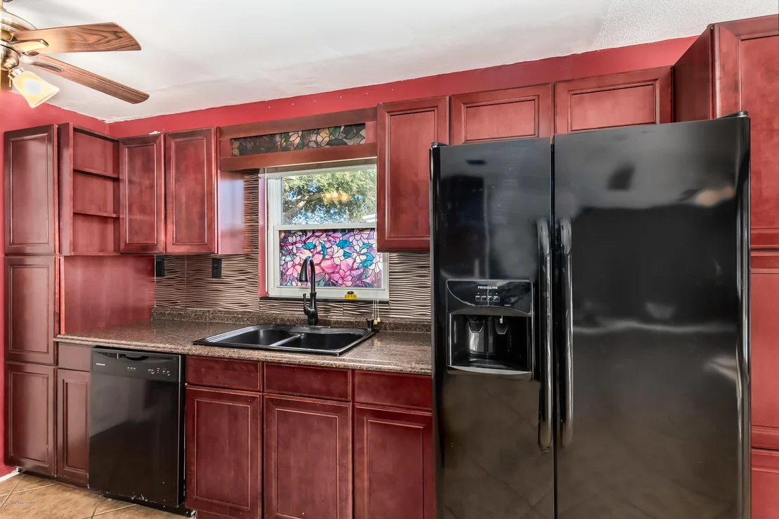 Photo of 1083 Coronado Drive