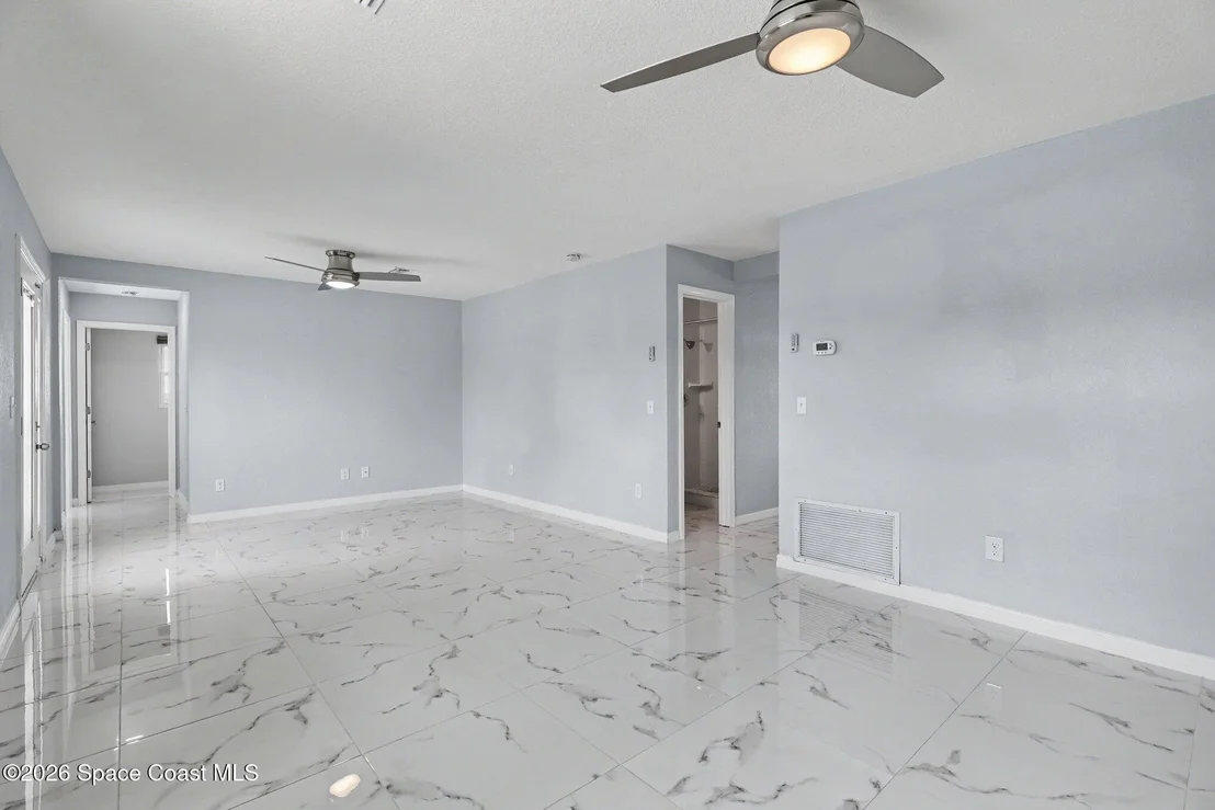 Photo of 3280 Ideal Avenue NE