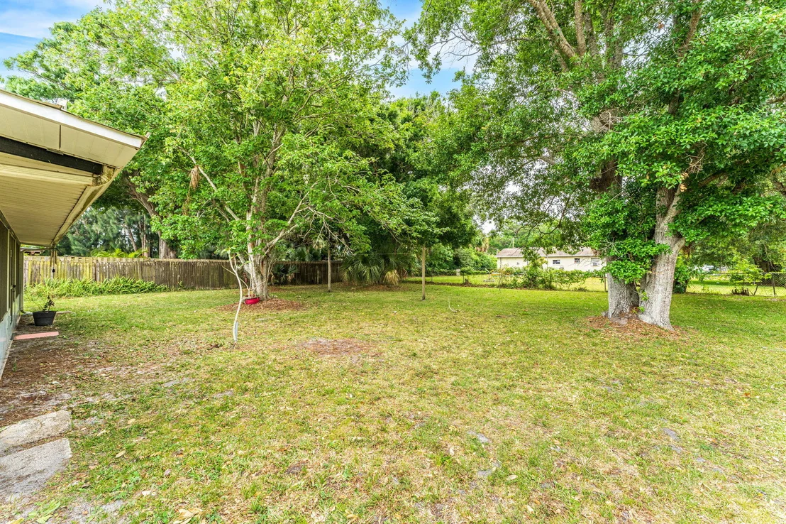 Photo of 367 Stephenson Drive